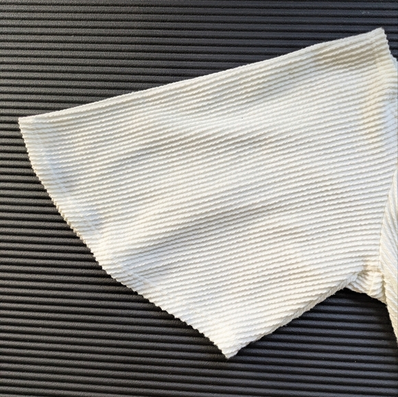 Urban Outfitters OU Tie-Front Crop Flutter Bell Sleeve Top White Boho Size Xs - Picture 5 of 8